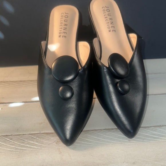 Journee Collection Shoes - Journee Collection‎ Black Pointed-Toe Mules